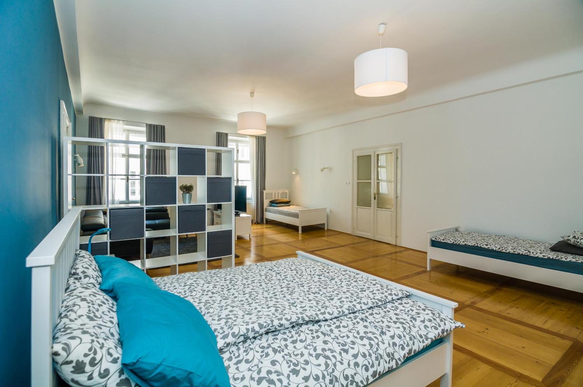 Elegant Central Apartment ลูบลิยานา ภายนอก รูปภาพ